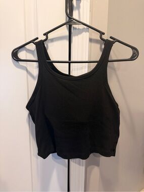 VS Pink Cropped Cami Tank Black Medium